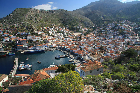Hydra Harbor