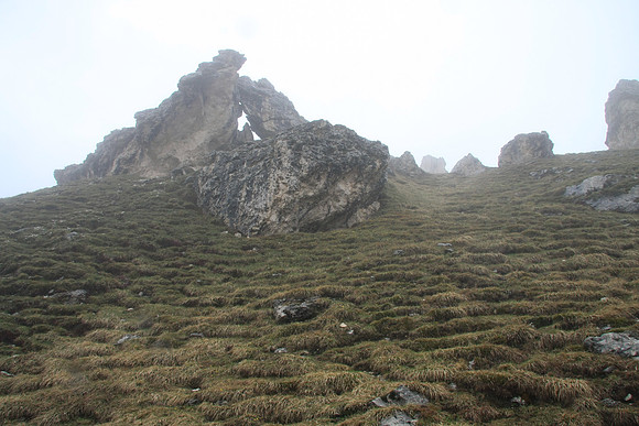 After lunch we climbed 300 hundred meters to a weird landscape at 2500m.