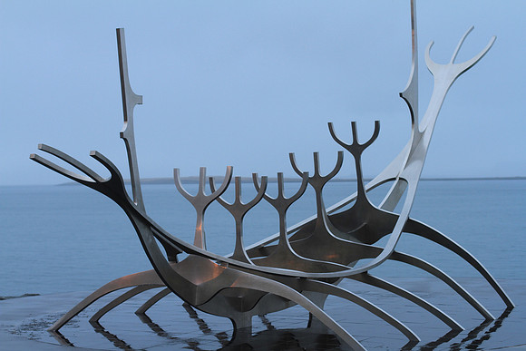 The Sun Voyager - a dreamboat, an ode to the sun!