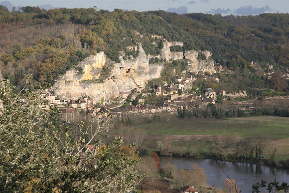 La Roque Gageac - One of France's Most Pictoresque Towns
