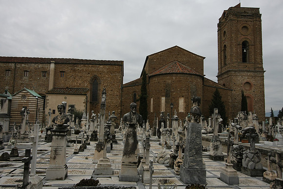 Cimitero delle Porte Sante - Behind San Miniato