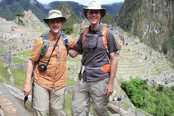 Travelmarx - wow, at least look like you know each other, really!