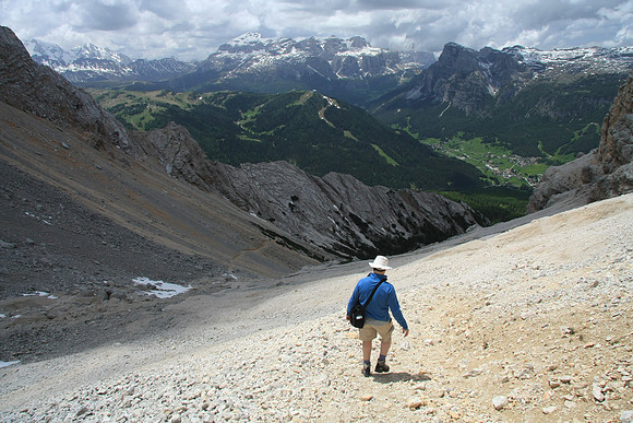 Back down. 11km for the first hike is enough.