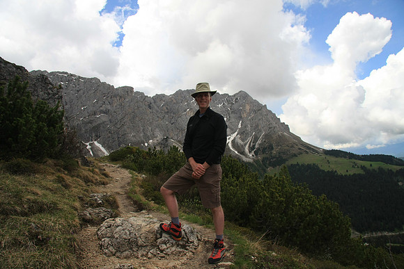 Mark on the trail 8a.