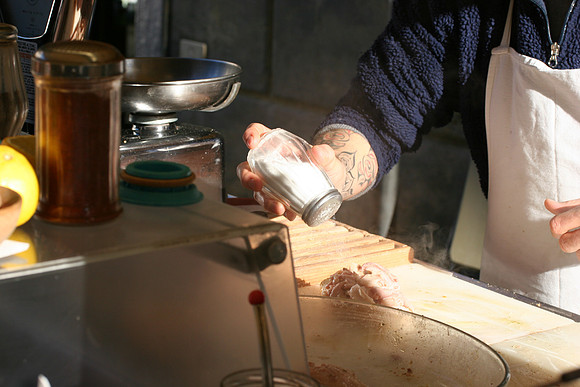 Seasoning the lampedotto