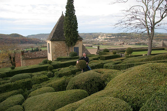 Marqueyssac: Lots of Topiary Action
