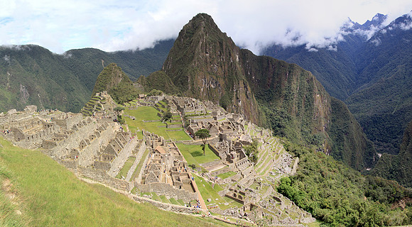 Machu Picchu - almost looks peaceful as if no one else is there.