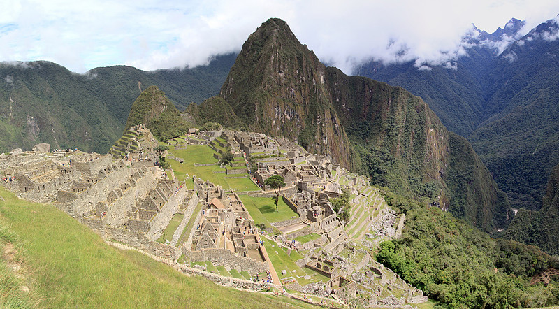 Machu Picchu - almost looks peaceful as if no one else is there.