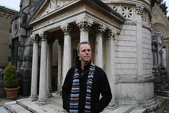 Note to self - don't choose a tomb that looks like a government building