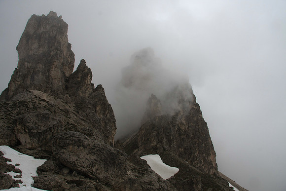 Clouds rolling in.