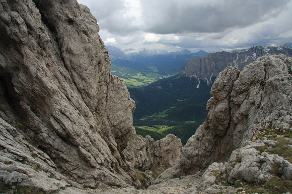 Climbing the peak of Sas Putia.