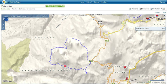 Aerial map of the hike (in blue).