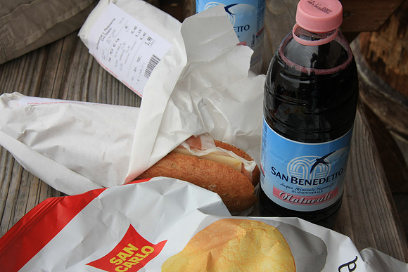 Lunch: sandwich, chips, and dolcetto wine from Piedmonte.