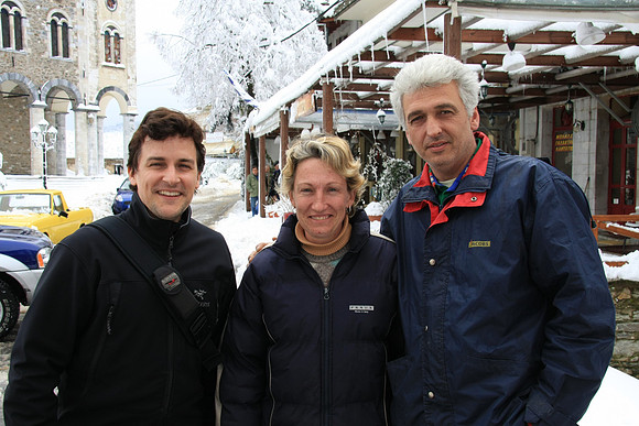 Stuck in Petros and treated to coffee by Fleur and Odysseus, horse trainer and ferrier respectively.