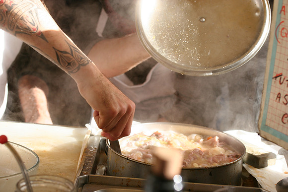 Boiling lampredotto (4th cow stomach)