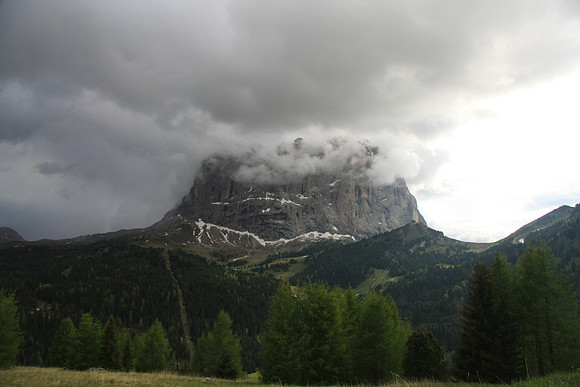 The Sassolungo group as we left later in the day.
