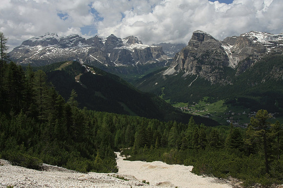 The small town in the valley is called La Villa