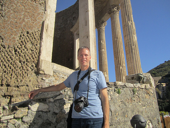 Mark at the Temple of Vesta.
