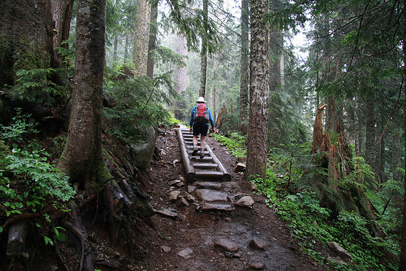 Well-maintained trail.
