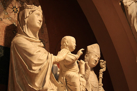 Madonna of the Glass Eyes