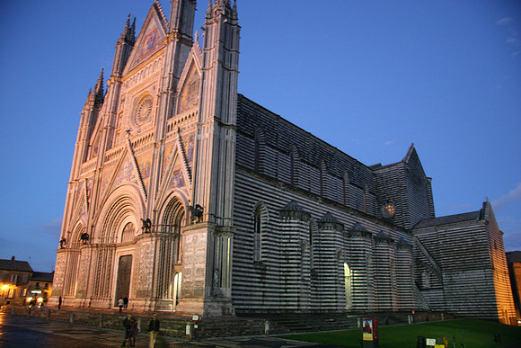 Duomo at dusk