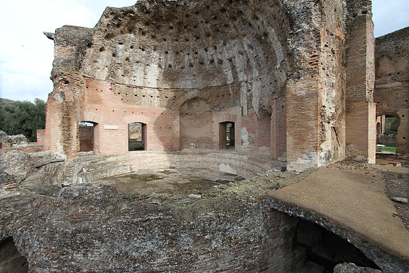 Inside of the heliocaminus. You can see the passage-ways for "attendants" to keep the fires burning underneath.