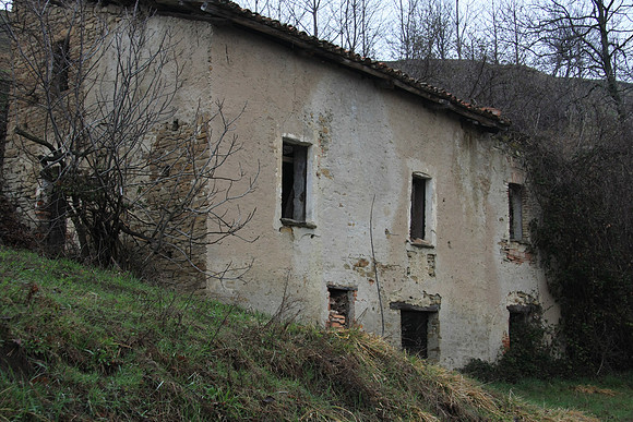 The 'old house'. Mark's great-grandmother, Maria lived here.