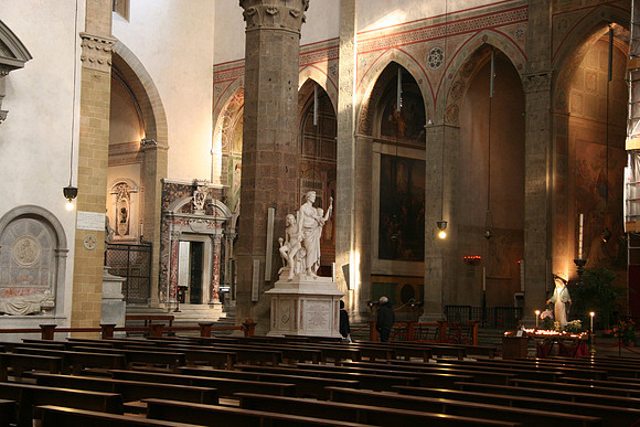 Santa Croce inside1