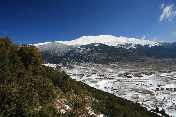 Looking toward Mt Parnassos - in the valley is the settlement of Kalivia Livadiou Arachovis