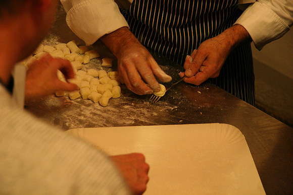Shaping gnocchi