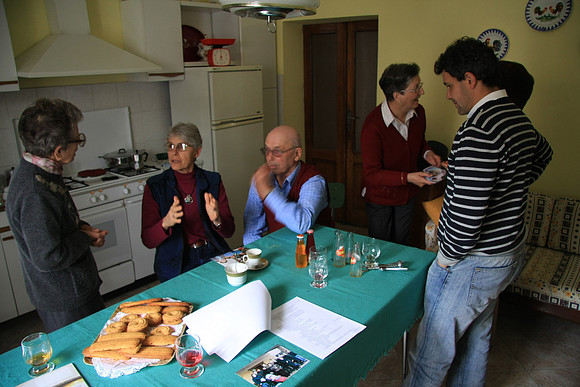 Coffee at the Rossi's; Nettina, Marianne, Stefano, Silvana, Marco