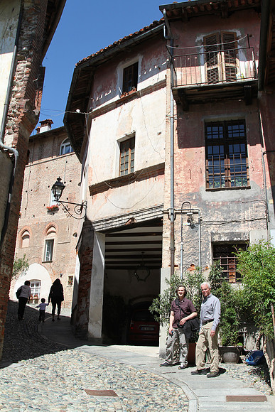 While the ladies shop, the gentlemen climb to the top of the town.