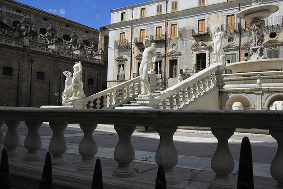 Piazza Pretoria near the Quattro Canti