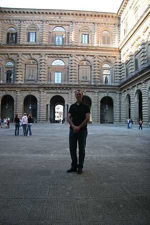 Mark in the palace courtyard