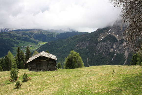 Looking back on Colfosco where we started. The barn is for storing hay.