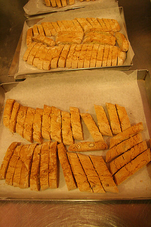 Cantucci resting