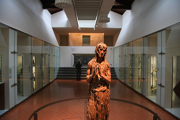 Donatello's Maddalena - Famous Wooden Statue - circa 1455 - looks very modern